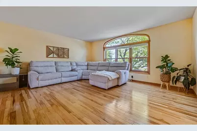 721 Overlook Terrace, DeForest, WI 53532 - Photo 11