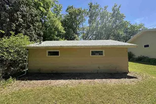 4529 E Palakwia Dr, Janesville, WI 53546 - Photo 15