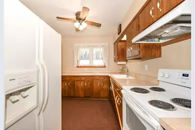 257 Mohawk Road, Janesville, WI 53545 - Photo 13