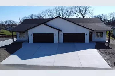 1222 Prairie Avenue, Janesville, WI 53545 - Photo 3