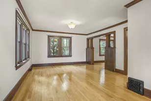 1812 Middleton St, Middleton, WI 53562 - Photo 9
