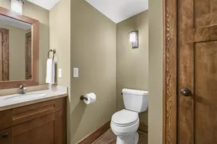 1812 Middleton St, Middleton, WI 53562 - Photo 25
