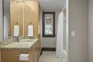 1812 Middleton St, Middleton, WI 53562 - Photo 29
