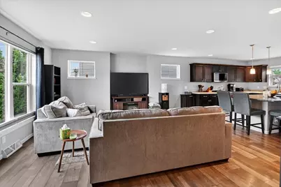 117 Milky Way, Madison, WI 53718 - Photo 3