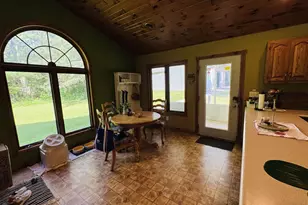 W3591 Twin Ln, Redgranite, WI 54970 - Photo 9