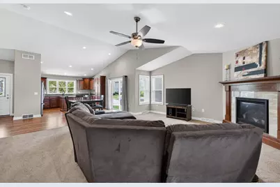 2846 Hazelnut Trail, Sun Prairie, WI 53590 - Photo 13