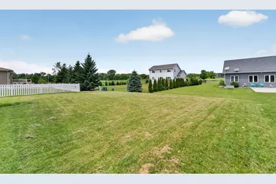 2846 Hazelnut Trail, Sun Prairie, WI 53590 - Photo 39