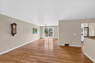1401 Frisch Rd, Madison, WI 53711 - Photo 11