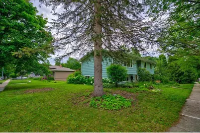 1401 Frisch Road, Madison, WI 53711 - Photo 5