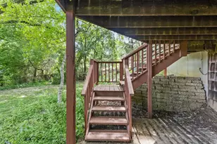 2403 Maywood Cir, Middleton, WI 53562 - Photo 35