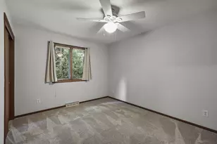 2914 Maple Grove Dr, Madison, WI 53719 - Photo 25