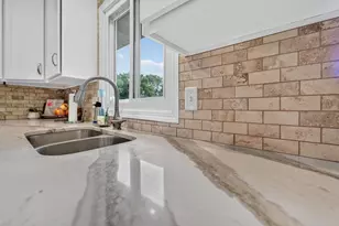 1133 Frisch Rd, Madison, WI 53711 - Photo 13