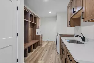 1157 Irene Ct, Waunakee, WI 53597 - Photo 27