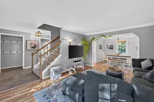 8 Darien Cir, Madison, WI 53717 - Photo 3