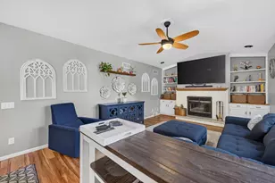 8 Darien Cir, Madison, WI 53717 - Photo 15