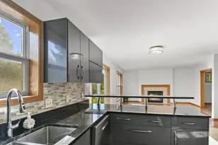 1233 Velvet Leaf Dr, Madison, WI 53719 - Photo 21