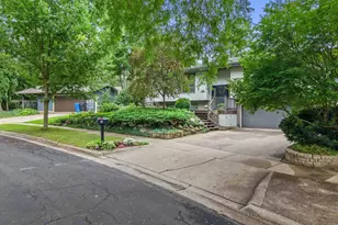 1308 Shirley St, Middleton, WI 53562 - Photo 5