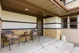 8901 Timber Wolf Trail, Madison, WI 53717 - Photo 7