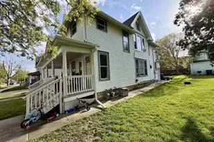156-158 Cherry St, Janesville, WI 53548 - Photo 7