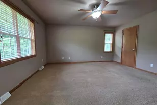 W7918 Payton Dr, Pardeeville, WI 53954 - Photo 21