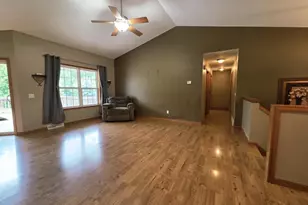 W7918 Payton Dr, Pardeeville, WI 53954 - Photo 13