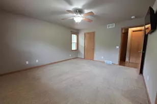 W7918 Payton Dr, Pardeeville, WI 53954 - Photo 23