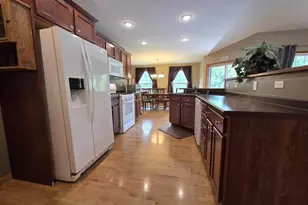 W7918 Payton Dr, Pardeeville, WI 53954 - Photo 9