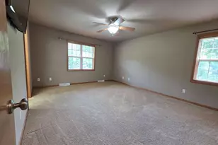W7918 Payton Dr, Pardeeville, WI 53954 - Photo 19