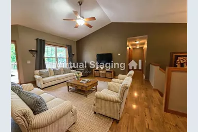 W7918 Payton Drive, Pardeeville, WI 53954 - Photo 3