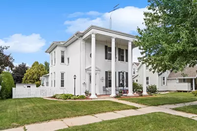 319 W Franklin Street, Portage, WI 53901 - Photo 1