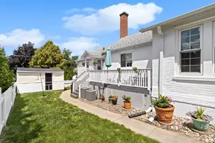 319 W Franklin St, Portage, WI 53901 - Photo 43