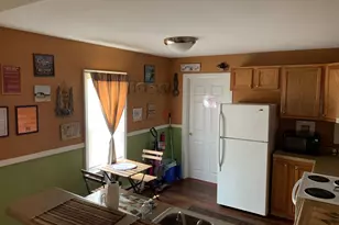 1087 E Hiawatha Dr, Wisconsin Dells, WI 53965 - Photo 3