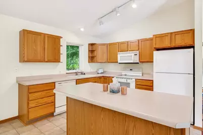 6506 Urich Terrace, Madison, WI 53719 - Photo 13