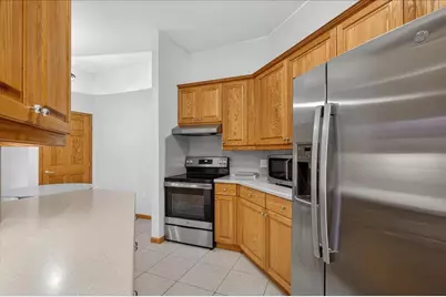 5418 Old Middleton Road #301, Madison, WI 53705 - Photo 11