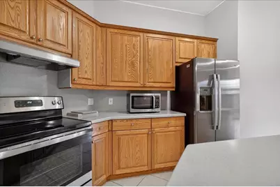 5418 Old Middleton Road #301, Madison, WI 53705 - Photo 11