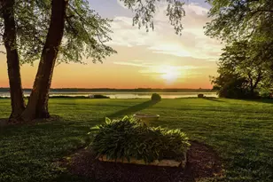 W10224 Surfside Dr, Beaver Dam, WI 53916 - Photo 5
