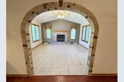 2716 Twelve Oaks Drive, Milton, WI 53563 - Photo 15