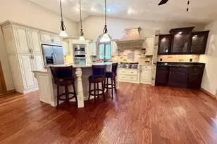 2716 12 Oaks Dr, Milton, WI 53563 - Photo 11