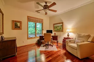 811 Farwell Dr, Madison, WI 53704 - Photo 35