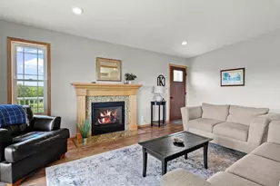 17958 Hidden Valley Ln, Argyle, WI 53504 - Photo 9