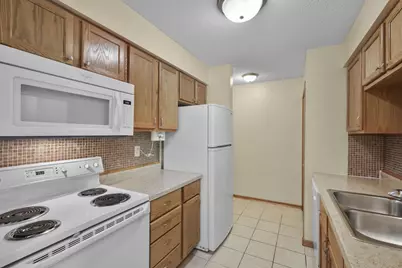 933 Park Street #101, Oregon, WI 53575 - Photo 17