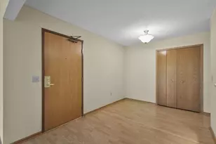 933 Park St, Oregon, WI 53575 - Photo 9
