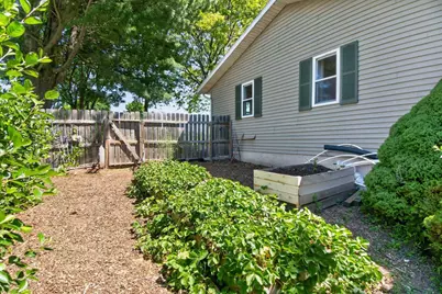 1156 12th Street, Baraboo, WI 53913 - Photo 33
