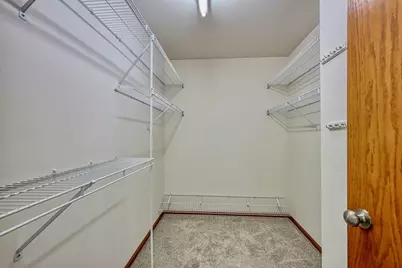 6413 Dylyn Drive, Madison, WI 53719 - Photo 23