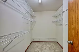 6413 Dylyn Dr, Madison, WI 53719 - Photo 23