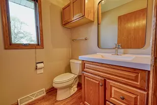 6413 Dylyn Dr, Madison, WI 53719 - Photo 29