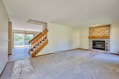6413 Dylyn Drive, Madison, WI 53719 - Photo 7