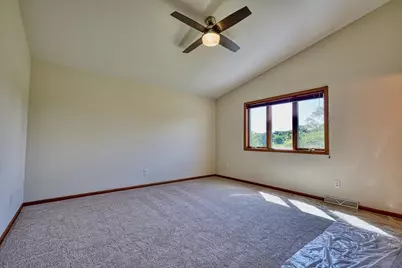 6413 Dylyn Drive, Madison, WI 53719 - Photo 19