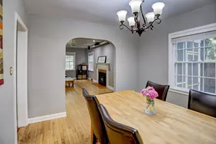 207 S Owen Dr, Madison, WI 53705 - Photo 9