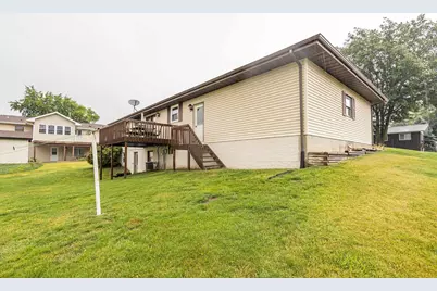 811 S Madison Street, Cuba City,  53807 - Photo 31